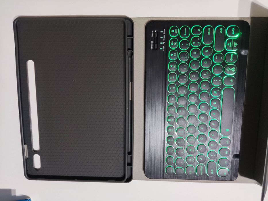 Etui z klawiaturą Galaxy TAB S7