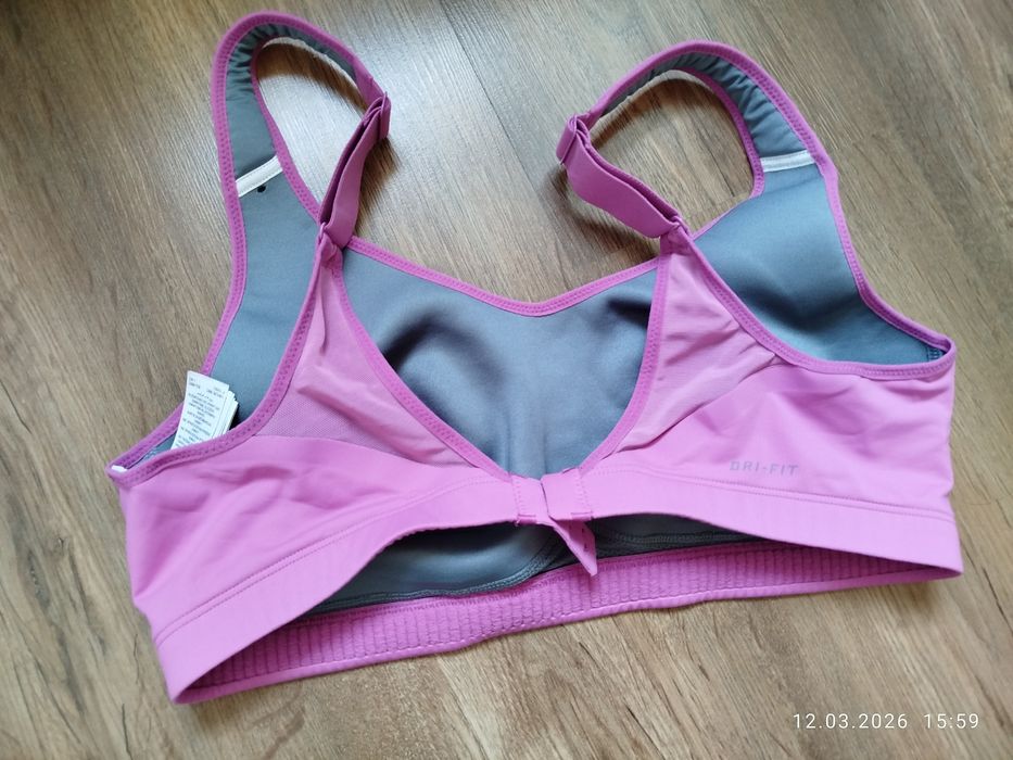 Biustonosz sportowy Nike 85C