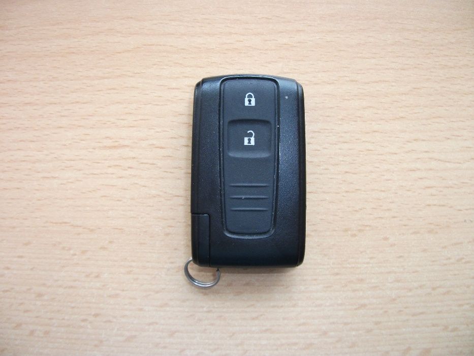 Toyota Corolla Verso kluczyk pilot programowanie kodowanie 2004 - 2008