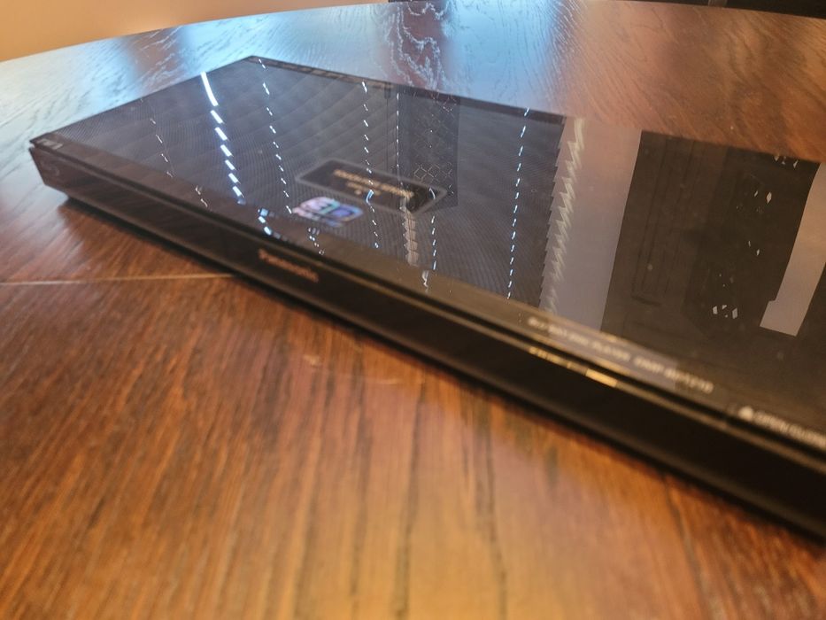 Odtwarzacz DVD Blu Ray Panasonic DMP -BDT 210