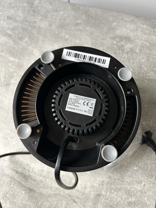 Koktajler AMICA BTM3011 powystawowy (nowy)