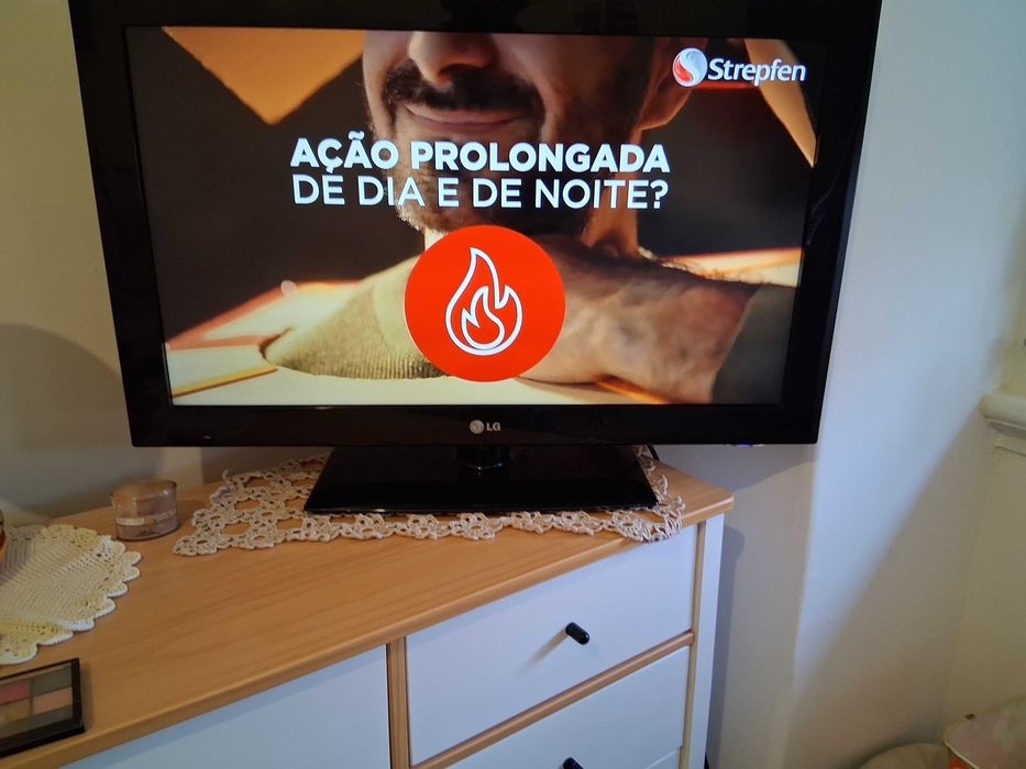 Plasma LG 32 Polegadas / SALA )