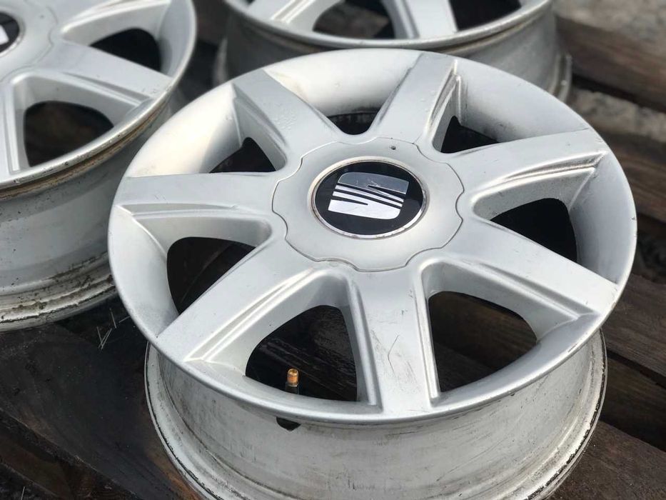 1 шт Продаж Диск  розпаровка r15 Seat Volkswagen склад Оригінал