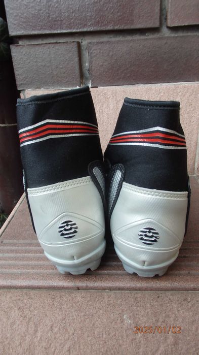 Buty zimowe sportowe rozmiar 39.