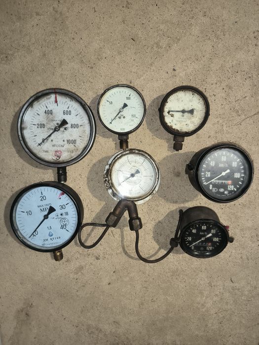 Манометр і компресор ЗІЛ КАМАЗ МАЗ КРАЗ І ІН.
