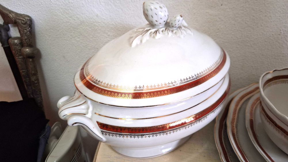 Magnífico Serviço Porcelana SP Coimbra - 70 Peças - Impecável