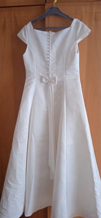 Плаття біле для дівчинки святкове для першої сповіді