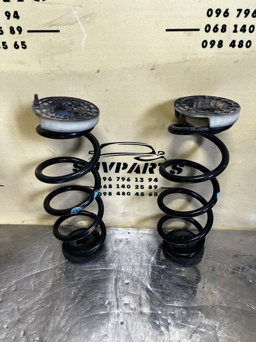 Цапфа супорт Ричаг пружина Ніссан Рог Т33 2.5 AWD Nissan Rogue X-trail