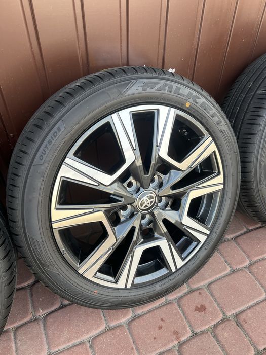 Alufelgi Koła Nowe Toyota Yaris Cross Corolla komplet opony lato nowe