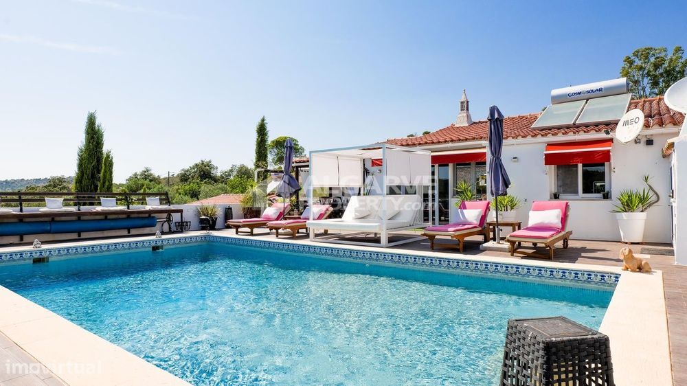 Moradia V3+1 com Piscina e Anexo junto a Salir, Algarve