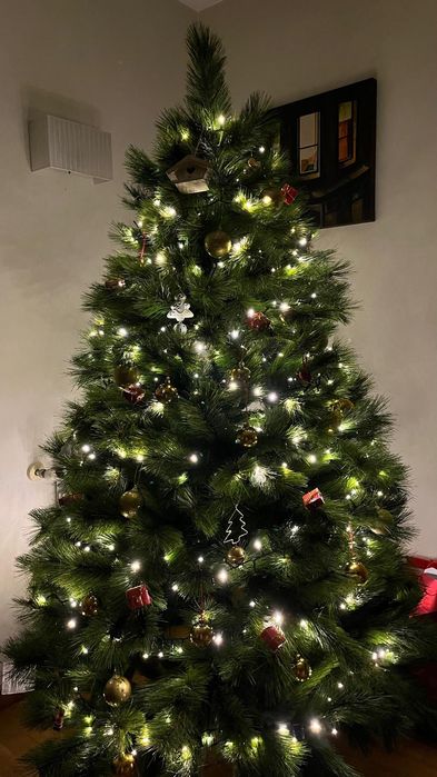 Árvore de Natal com 1,80 altura