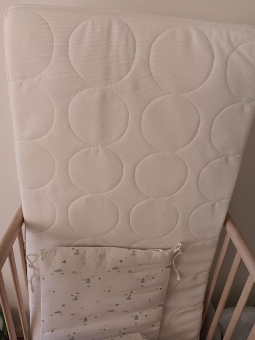 Colchão para berço IKEA SKONAST