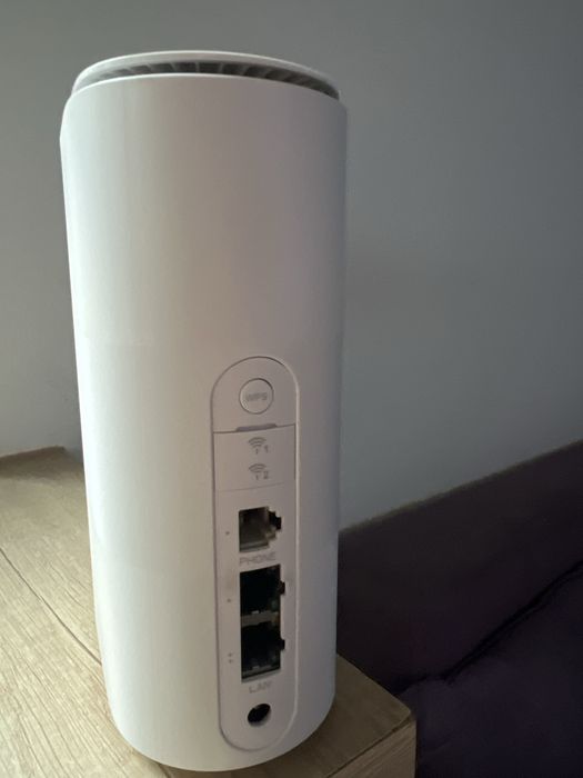 Router 5G ZTE MC801A