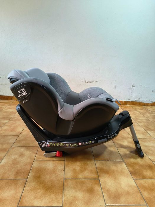 Britax Römer Cadeira Auto Dualfix M i-Size Isofix Storm Grey