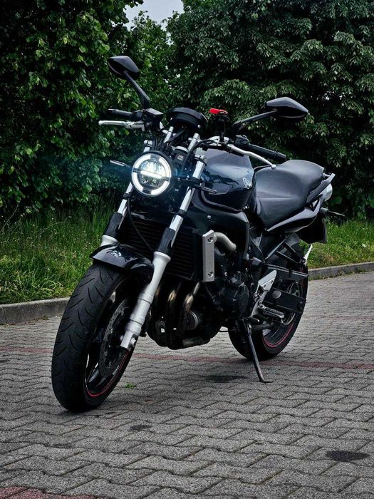 Yamaha FZ6N Black Edition