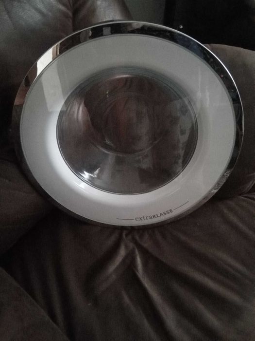 Люк - крышка для  стиральной машины  Indesit EWD