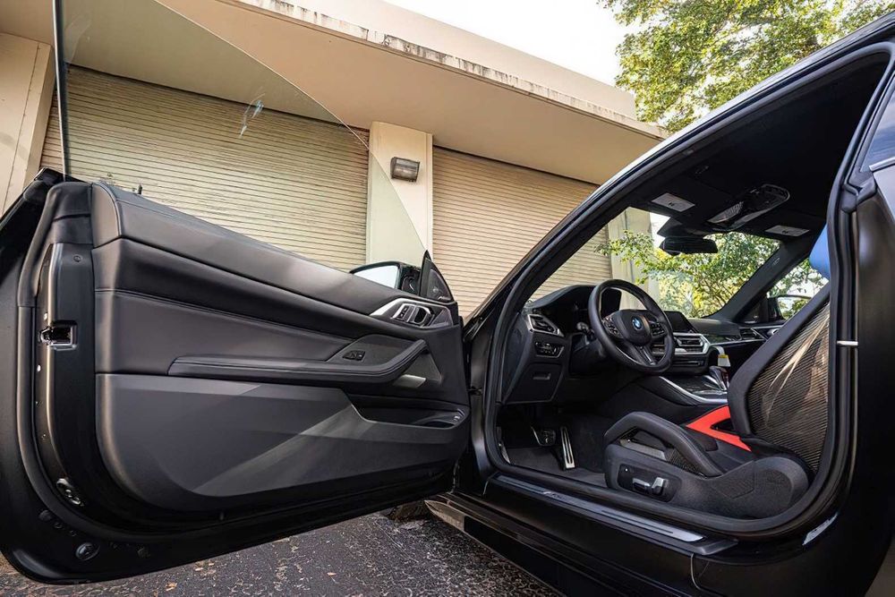 BMW M4 Competition      2022