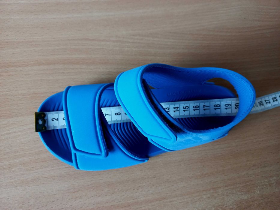 Класні босоніжки сандалі Adidas 31 р. устілка 19,5 см