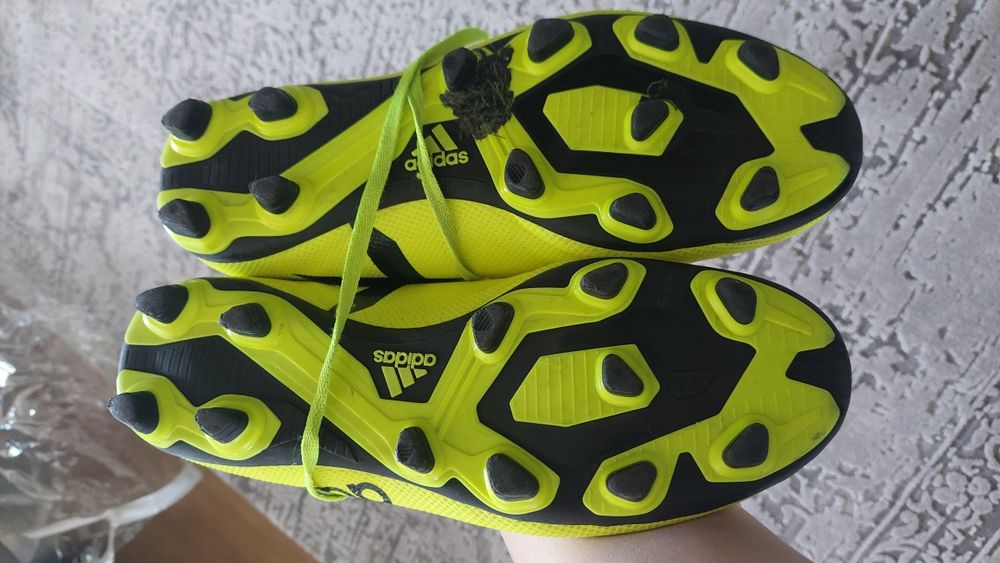 Korki Adidas, Puma