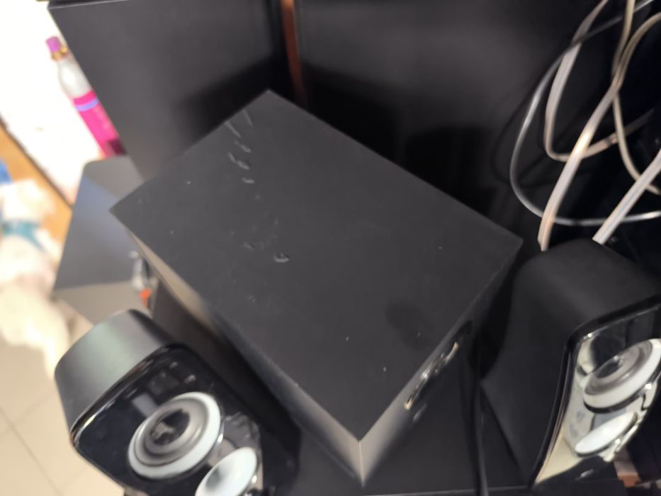 Zestaw głośników Logitech 2+1