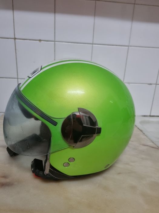 Capacete Nolan N20 Verde ótimo