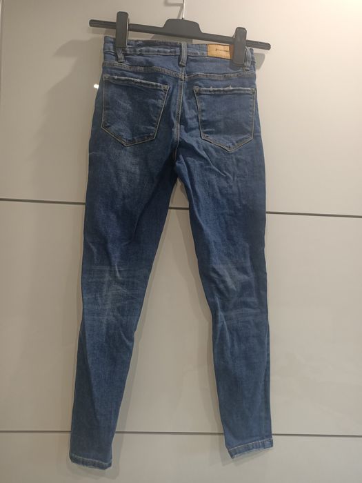 Spodnie damskie jeansy