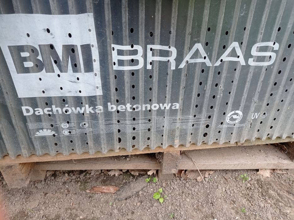 Dachówka Braas Cisar Teviva płaska  czarna