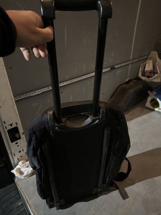Torba walizka na kółkach renomowanej firmy
