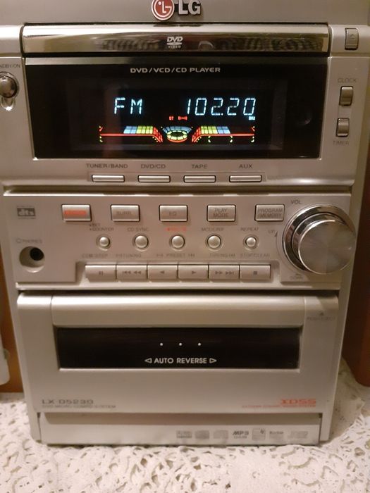 музичний центр LG LX D 5230A