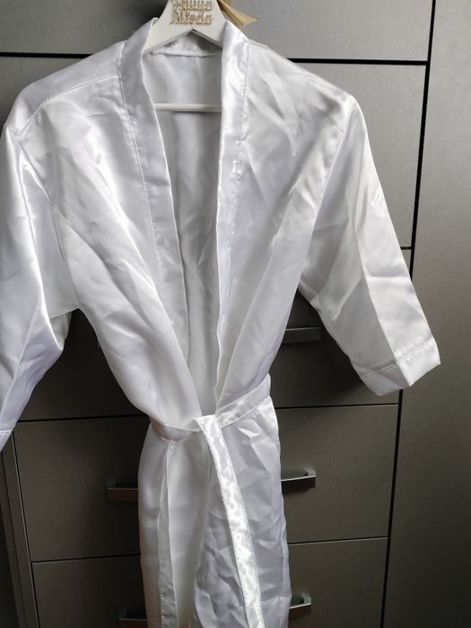 Szlafrok ślubny biały srebrny napis panna młoda