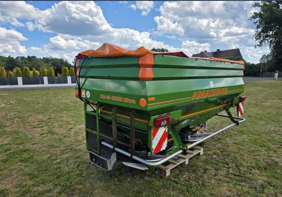 Rozsiewacz nawozów Amazone Za - M 4200 ultra profis hydro 2015 rok waga ZA - Ts V