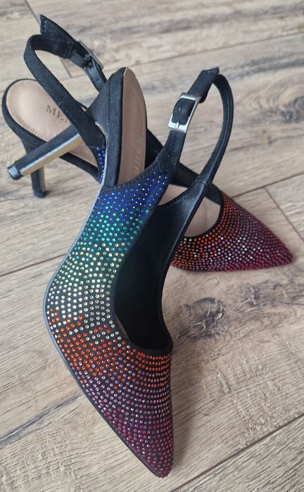 Szpilki Menbur full kolor