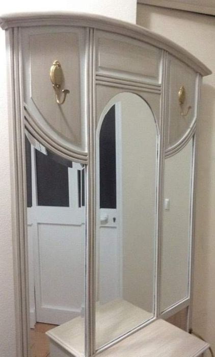 Móvel de entrada restaurado