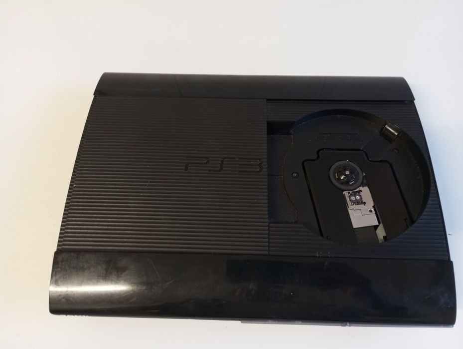 PlayStation 3 Super Slim 500gb Desbloqueado