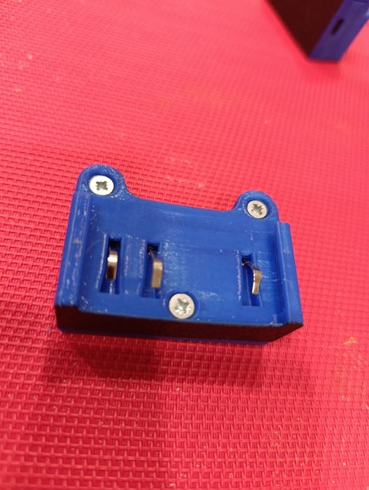 Адаптер для зарядки радіостанції Моторола