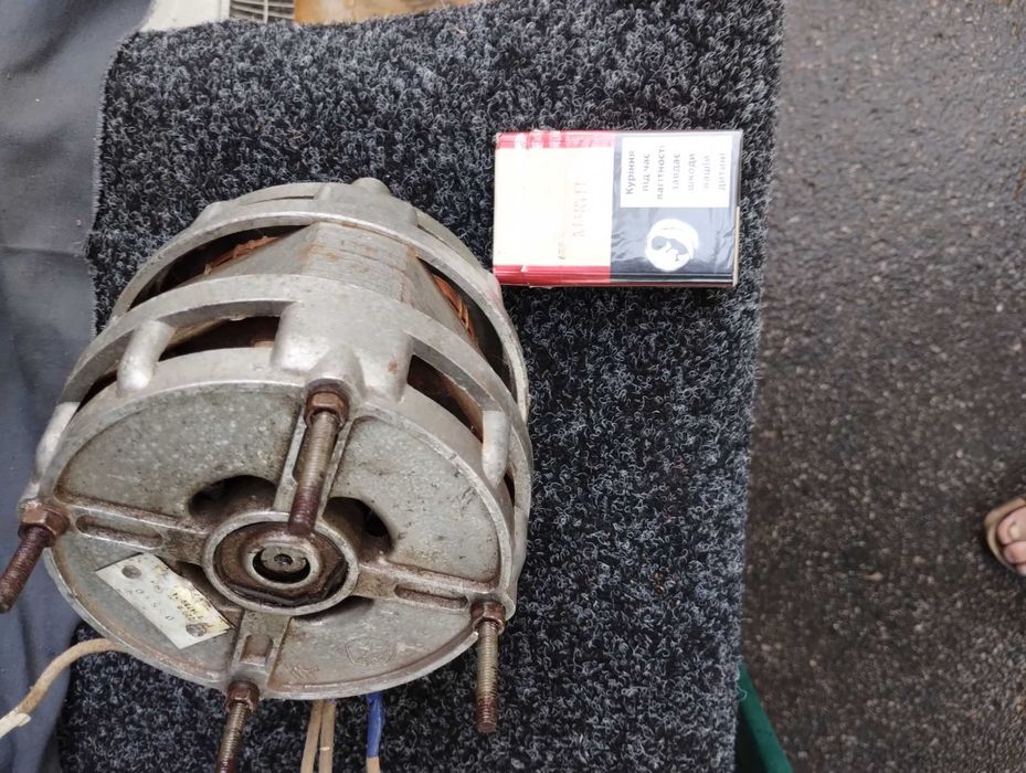 Колонки к компу,  монитору, стабилизаторы