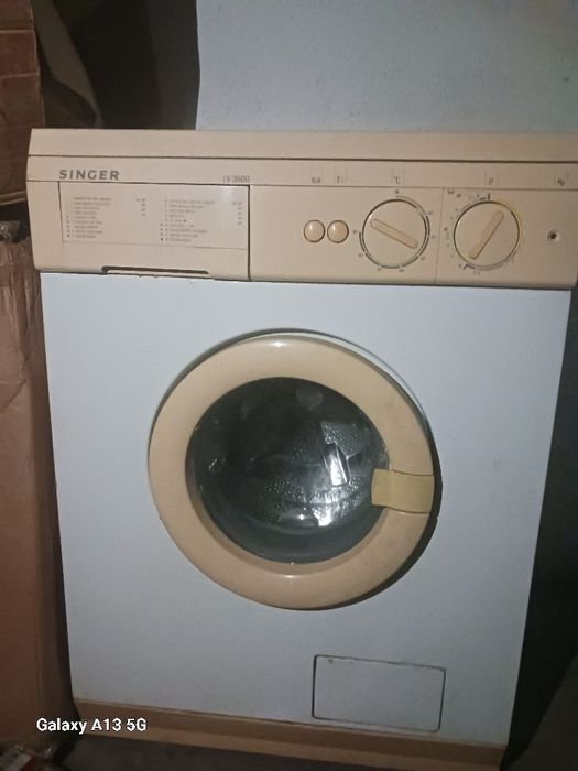 Maquina de lavar roupa SINGER