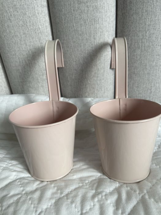 Osłonki doniczki do zawieszenia metalowa różowa Home