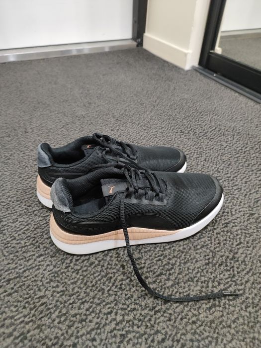 Кросівки жіночі 37 розмір, puma softfoam