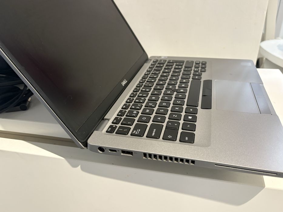 Computador portátil Dell Latitude 5410