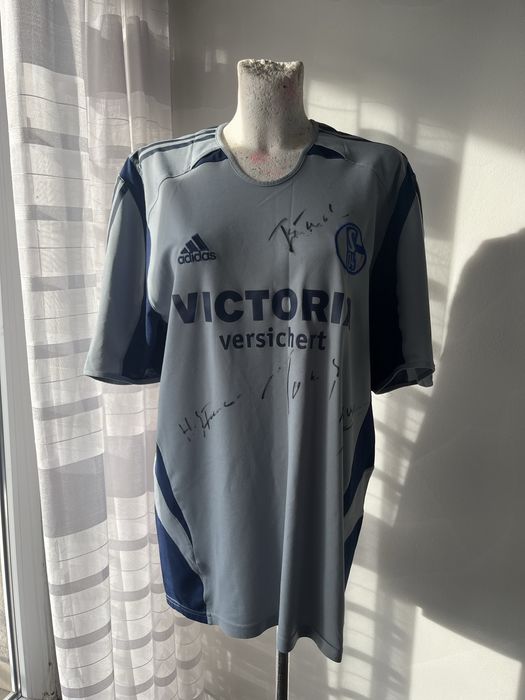 Koszulka Schalke 04 z autografami