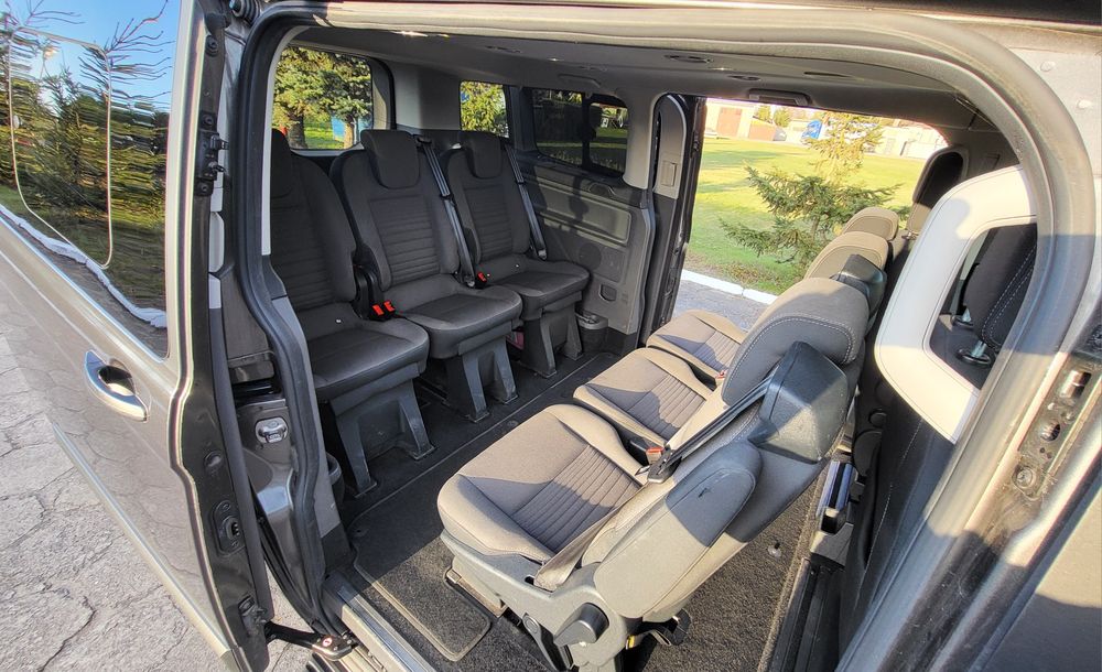 Wynajem busa 8-osobowy automat Ford Tourneo Custom 185KM # narty