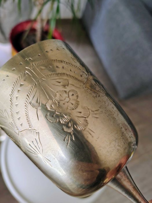 Келихи латунь Італія