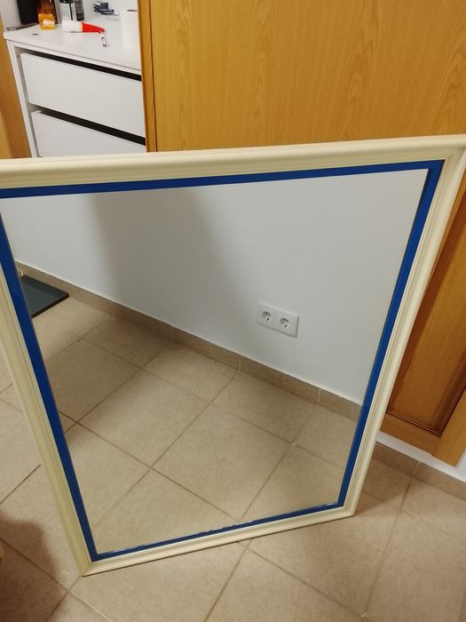 Quandro com moldura detalhada 1:70cm