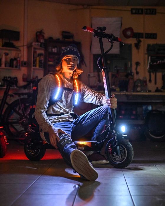 Wodoodporny Plecak 20L Firedry Ze Światłami LED Czarny Z Pomarańczowym