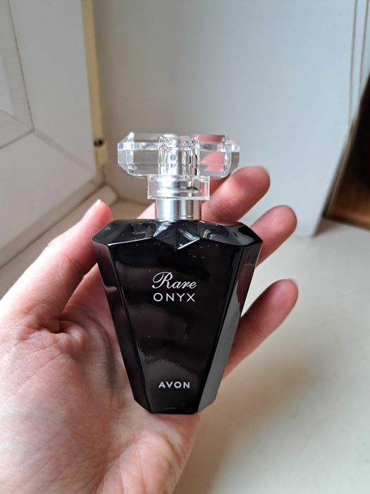 Woda perfumowana Avon Rare Onyx