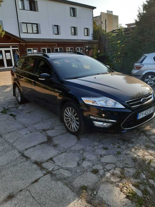 2012 Ford Fusion kombi