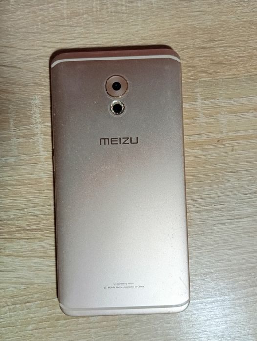 Смартфон Meizu Pro 6 Plus.