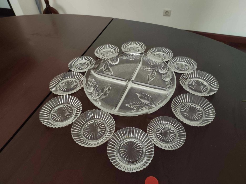 Conjunto de loiça para aperitivos (Funchal)