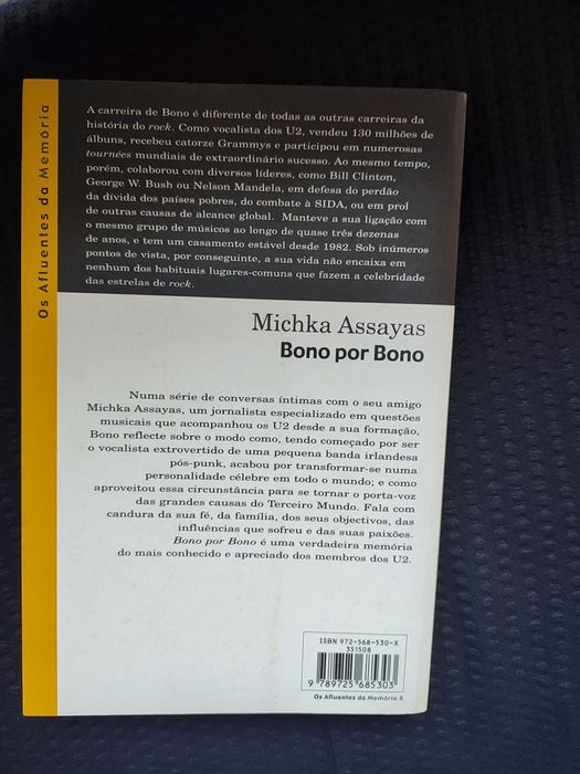 Livro Bono por Bono dos u2